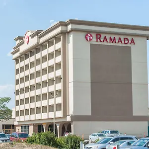 Ramada By Wyndham South Hotel Edmonton