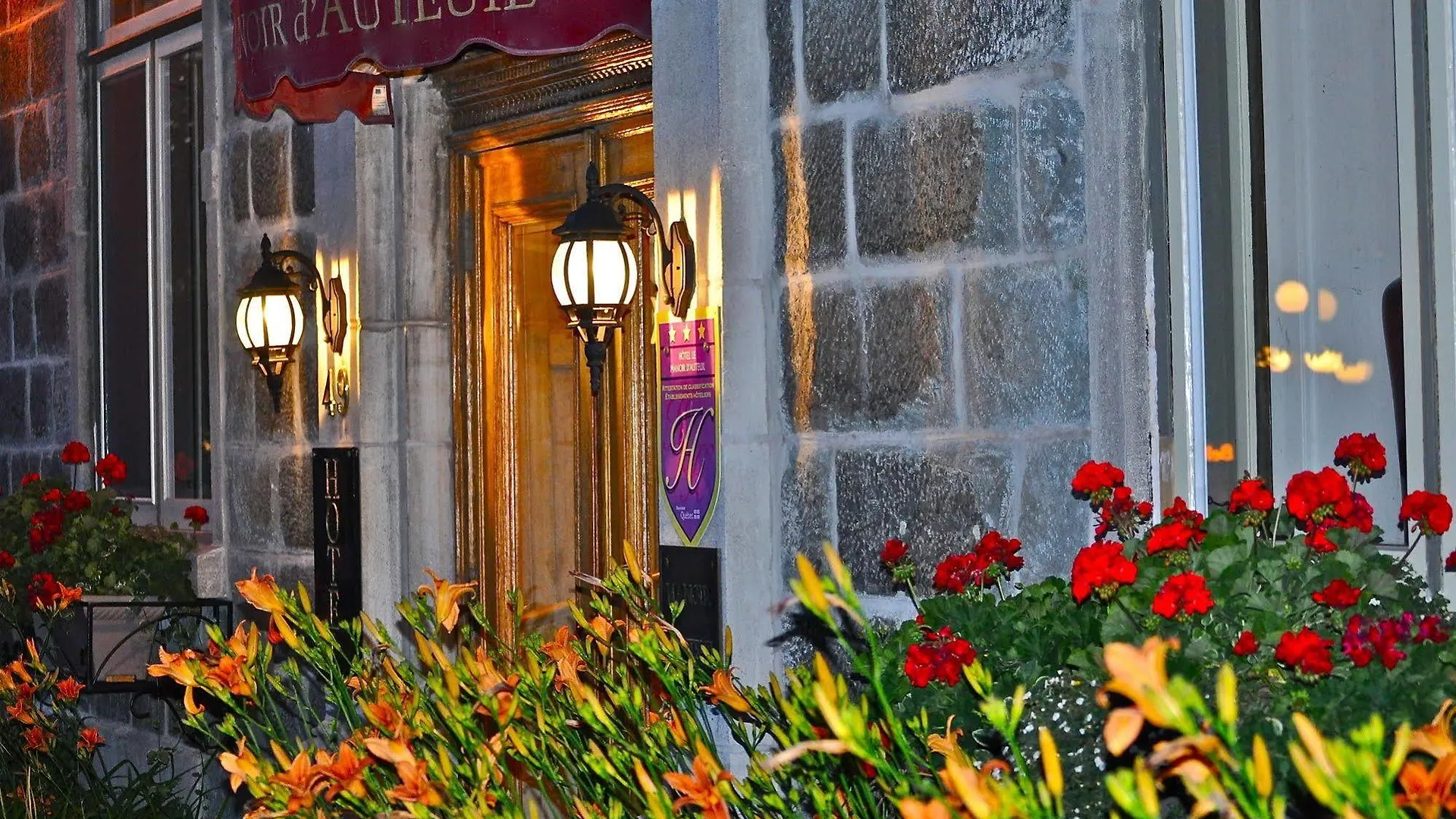 Hotel Manoir D'Auteuil Quebec City Canada